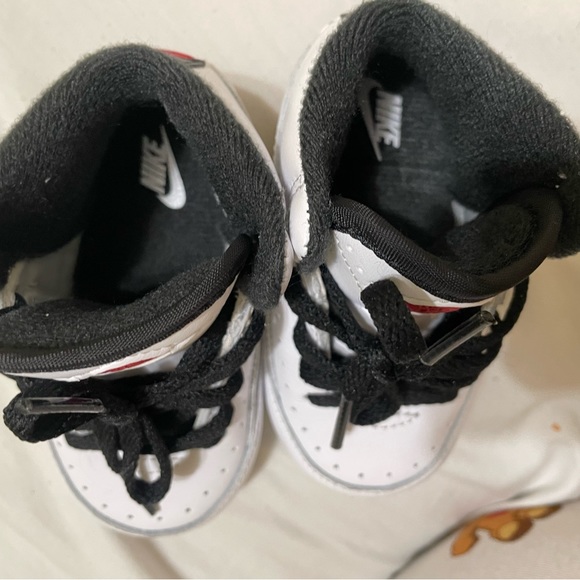 Jordan - Picture 4 of 4